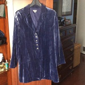 Gorgeous vintage crushed velvet blazer/coat